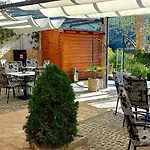 Hotell Mostar 4*
