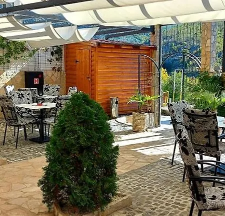 Отель Mostar 4*