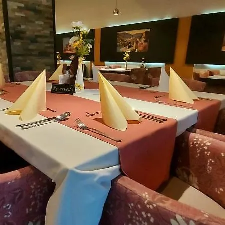 Mostar 酒店 4*