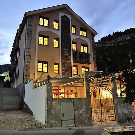 Mostar 4*